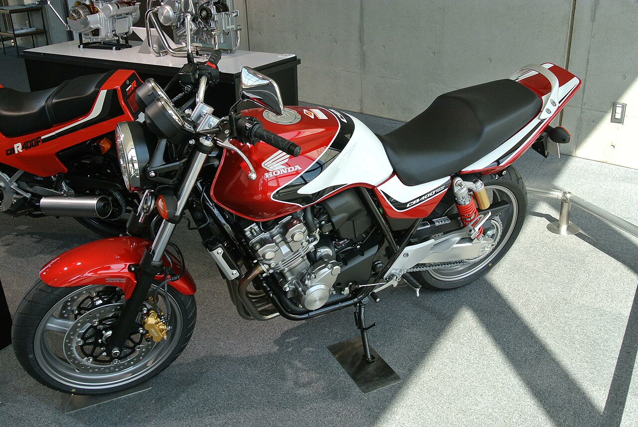ホンダ CB400 SUPER FOUR（NC42）